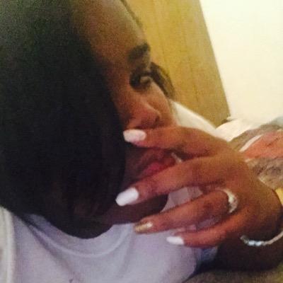20 going on 2 1 !! 1.10.94 . Capicorn. working young lady getting a degree.. [CATCH] me in that green time machine