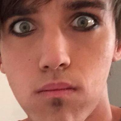 @brooksbeau