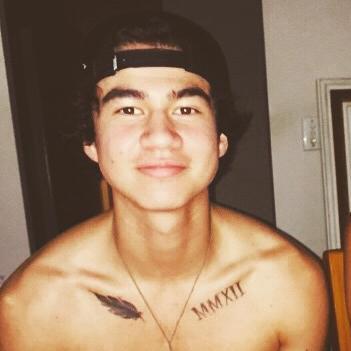 free follow! now follow @5sosbrazil pls 3