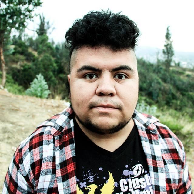Rafael Andres Lopez Ahumada, 26 años gastando el oxigeno de todos :3