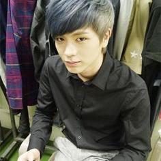 25/1/2015


สวัสดีครับผมยุก ซองแจ ครับ
ว่างๆทักมาได้น่ะครับ
รักผมได้น่ะ ' '
