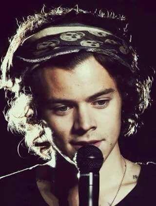 @Harry_Styles @NiallOfficial @Real_Liam_Payne @Louis_Tomlinson @zaynmalik My angels without wings
