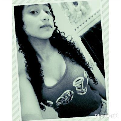 -Agradecida con Dios.