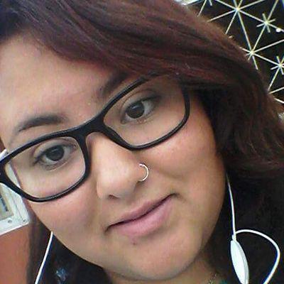 Não me julgue vc sabe o meu nome,não a minha história -Demi Lovato