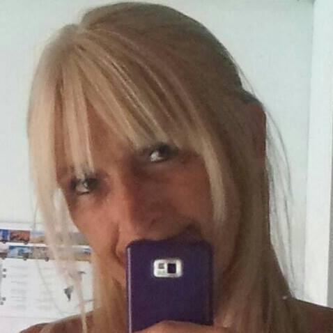 adrianamassiron's profile picture. Decoradora,Acompañante Terapéutico y Cadista. pero qué le pasa a la gente??? eh?