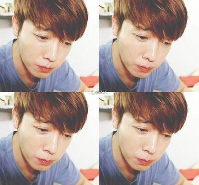 รักคน[เตรียมสอบ]ไม่บอกก็รู้ว่าใคร -//- ผมน่ารัก น่าดูเอ็น ทักได้เว้ยเห้ย รักนะจุป้าจุป จุ๊บุจุ๊บุ ปิ๊ดปิ๊ด รักนะครับ?