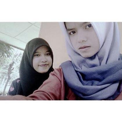 An Ordinary girl| 01L | SMPN 1 BIR. | love Allah | love ma big fams ;)