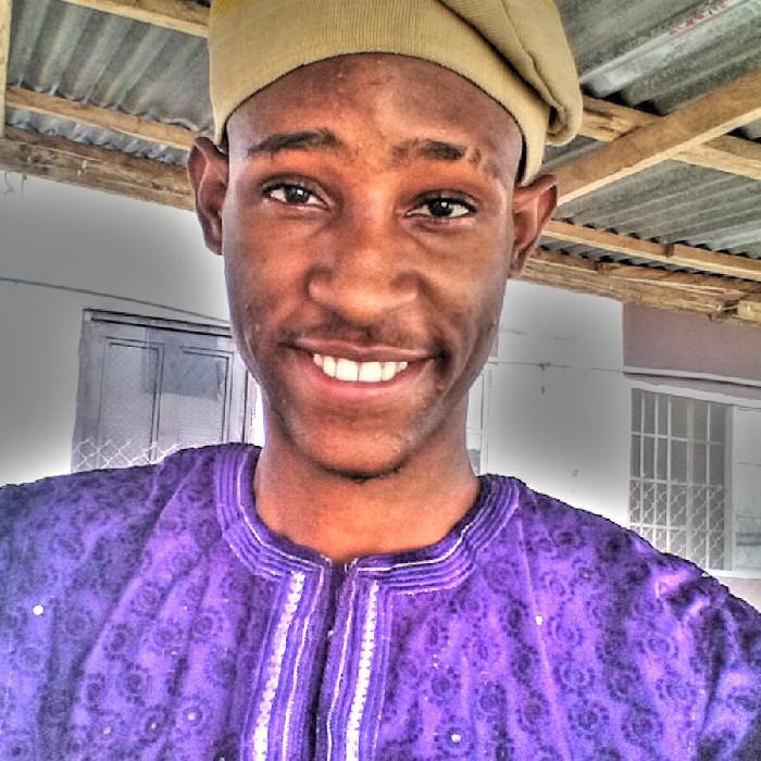 freshfola's profile picture. GOD*Family*Bae*Animation*Arsenalfc*Vanz*Converse*Adidas*owlcity*ThePassenger*Cheedinma's Dada☺*Coke*Sanguine*Capricorn*Tall*Sarcastic*GoodLife*Argh#ThatsAll♥