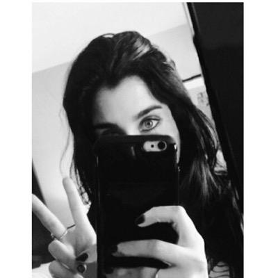 ⠀⠀⠀⠀⠀⠀⠀⠀⠀❝ beautiful things 〄 ⠀⠀⠀⠀⠀⠀ ⠀⠀⠀⠀⠀⋆: ⋅ don't attract attention ❦ // ₪ ❞