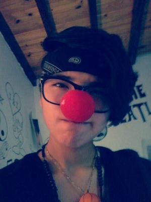 Mau Alvarez | 12/10/00 | 14 | Marciana mayor♛ | Bohemia♥ | Desastrosa♛ | Infantil❤ | Deporte, música, teatro♥ | Amo sacar sonrisas ♥