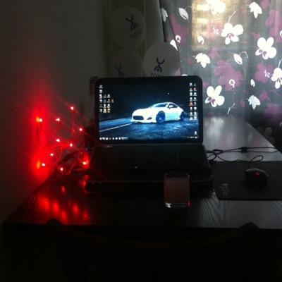 Юноша бледный со взором горящим.