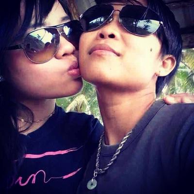 hi!if you want to be my friend,just follow me! and i will follow you back :) TweetErr nih KAMI kongsi!! BlackBerry user :* wechat acc : ekah_egois&yanz_withlove