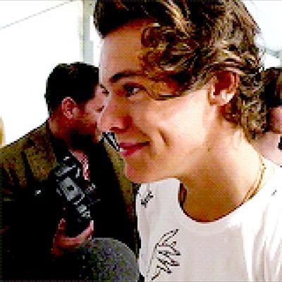 just a regular 16 year old one direction fan from washington peace•love•harry styles