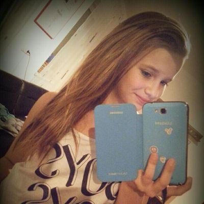 13Jahre
Singel
F4F
Instagramm:Meloni-Maroni-Nadi
♡♡