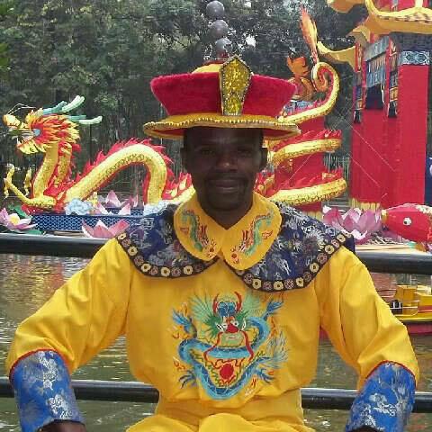 AryehYehudaEl's profile picture. Anything is possible I don't think limits!