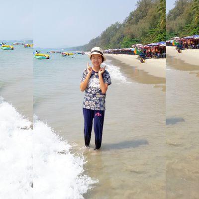 Hi! If you stop following me I'll Unfollow You.▷Thanks for following me.▷Belieber▷Directioner▷Thailand