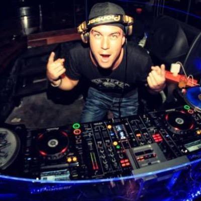 NickSijmen's profile picture. Dutch DJ Playing in Asia
http://t.co/vRv2Y8g60z