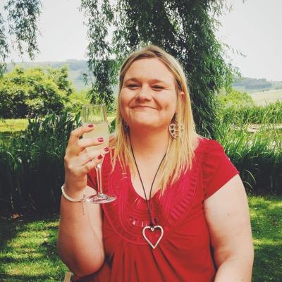 DebbirSA's profile picture. 