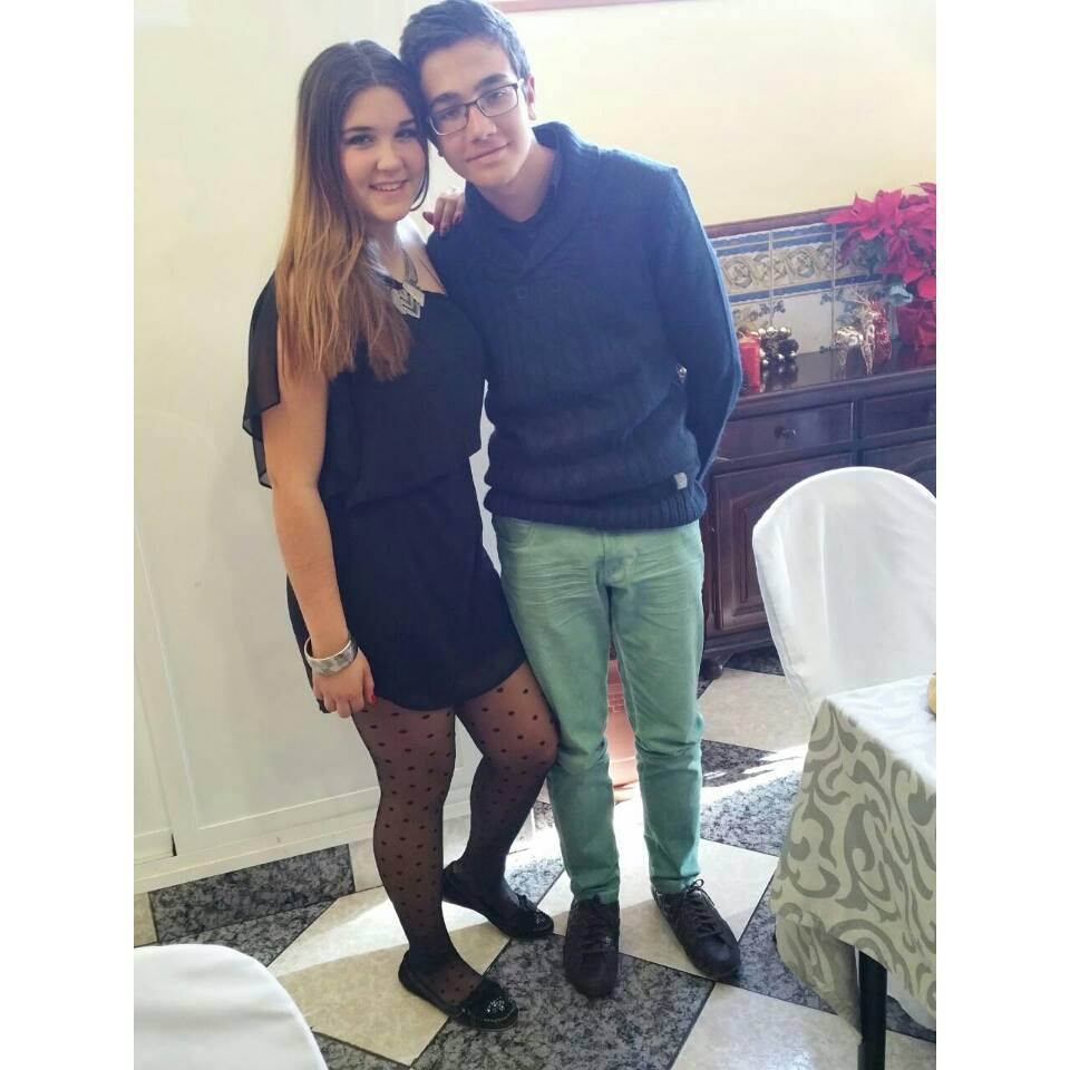 Bueno yoquese un tio normal con sus amores y fin..