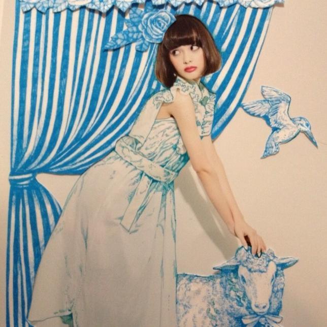 玉城ティナちゃん♡　お蕎麦♡　ドーナツ♡　読書♡　可愛くなるために自分磨き中(^^ゞ　フォローはご自由にどうぞ☆