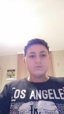 ViktorSchick's profile picture. He Leute ich bin Viktor ich mag YouTube wie Unge Viscabarca und viele weitere und ich liebe COD