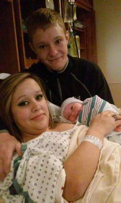 93c5bccb214a433's profile picture. already met the love of my life and we have the most beautiful baby together. :) *