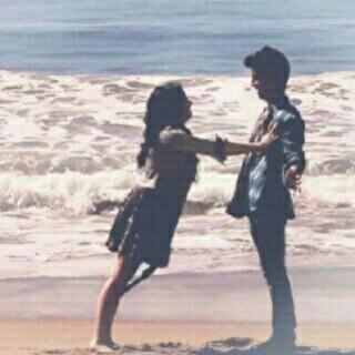 آعمل نفسك محد ☺