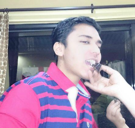 rishiv01's profile picture. 