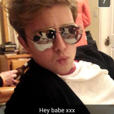 DarrickGarz's profile picture. Surf. Jam and Live In A Van