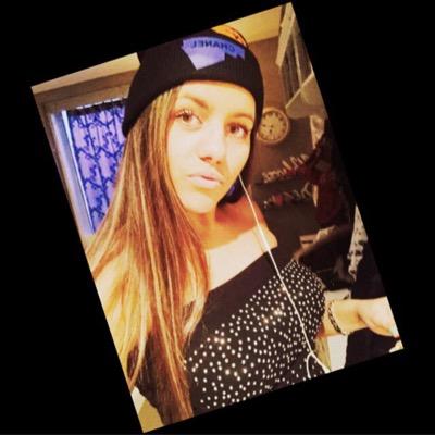 kusjexadrianax's profile picture. 