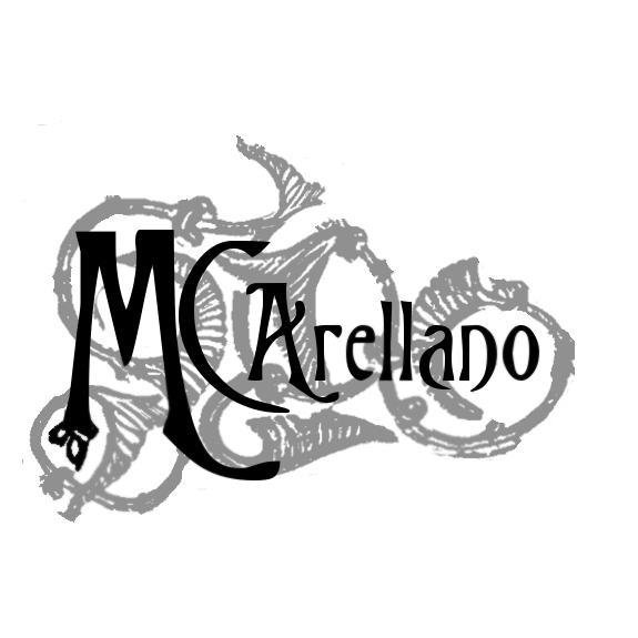 Escritora. Creadora de mundos a los que la imaginación pueda llamar hogar.