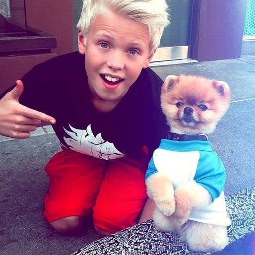 hi friends!!!! my name is carson lueders  my accouunt is oficial.i like to share  moments  with friends  and  enjoy   singing  this is mmy life and love!!!:) :)