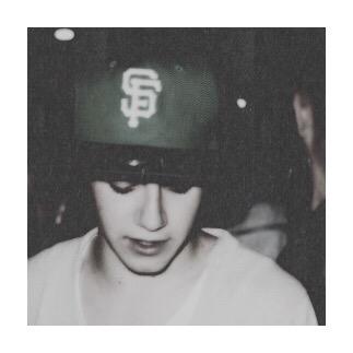 FREE FOLLOW, BUT PLEASE FOLLOW @niallscocacola
