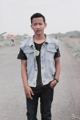 (OFFICIAL ACCOUNT) @IndraDhetata drummer di @Barbarose3