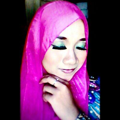 Ig:delisdmunggaran-idline:@delisdmunggaran-Pin: 7D5B327A-UPI(Pendidikan Seni Tari)Moderen and Traditional Dance!