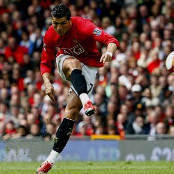 CLeiper10's profile picture. Man United fan, Love playing football and watching Cr7 and DDG❤️ my snapchat is Leipz and my instagram is CLeiper10.