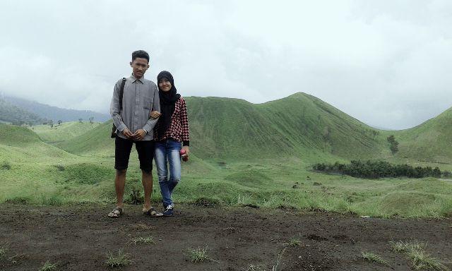 RihalDwi's profile picture. ♥RIHAL ! 05 desember 1997 | Follback? Just mention.        banyuwangi ! Cinta Itu Buta  Pin : 25a24922