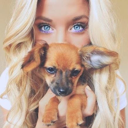 Hi, I'm Arabella. My son is @Ianblower44. I'm a figure skater. I still remember those first few steps on the ice. #MultiRP. #AHSRP.