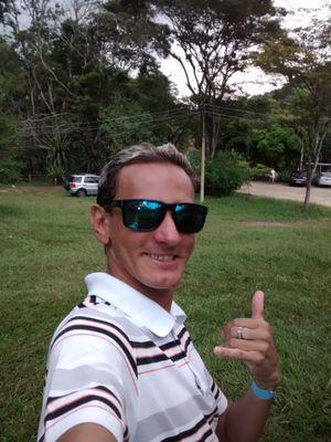 somente leve amanhã o que lhe fez feliz hoje