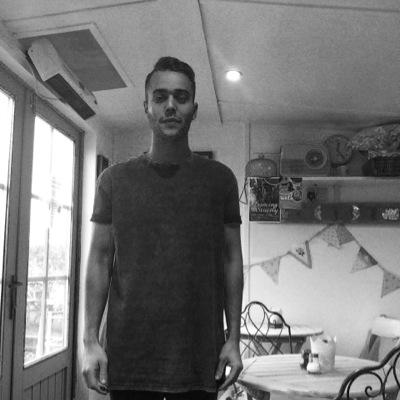 raphaelmarom's profile picture. 