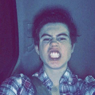 retweet my last 2 retweets and ill dm you to whoever thankyouu ily