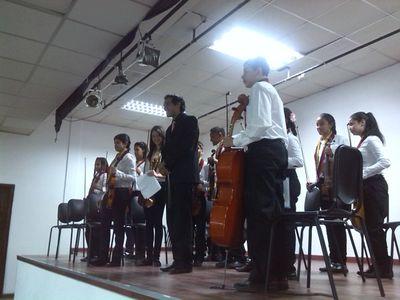 Orquesta Sinfonica Infantil Nucleo Lima Blanco. Director: Lcdo. Junior Vasquez @juniormarturett