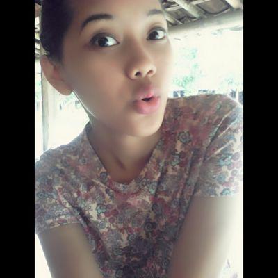 Path: Viviyulia Instagram: viviyulia17