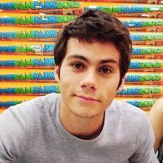 Me Stitch! I have a friend named Lilo but I'm human now. (RP/single/bi) {OUAT, descendants} [18+]