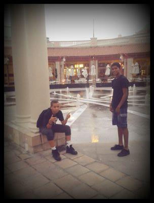 from milnerton high, living in cape town yo. in grade10