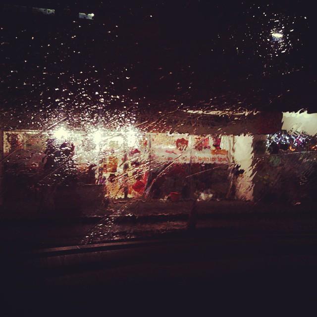 I'm a living God's grace.. CHRISTmas, Winter, Rain, Cloud, Lights, Yellow lover. Self-learning acoustic guitar.