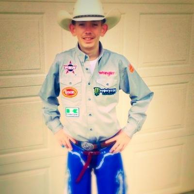 I love Jesus . Mini bull rider from NC.I also like football, basketball, and baseball.