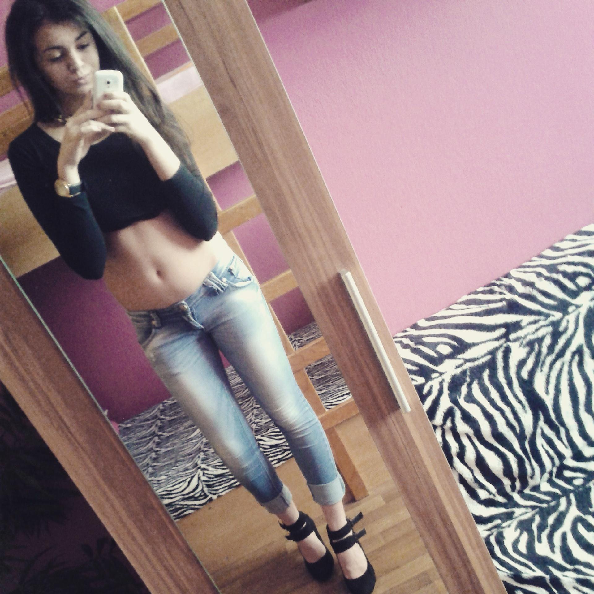 Hey:) I'm Natalia. ♥  Follow me and I follow u back :)