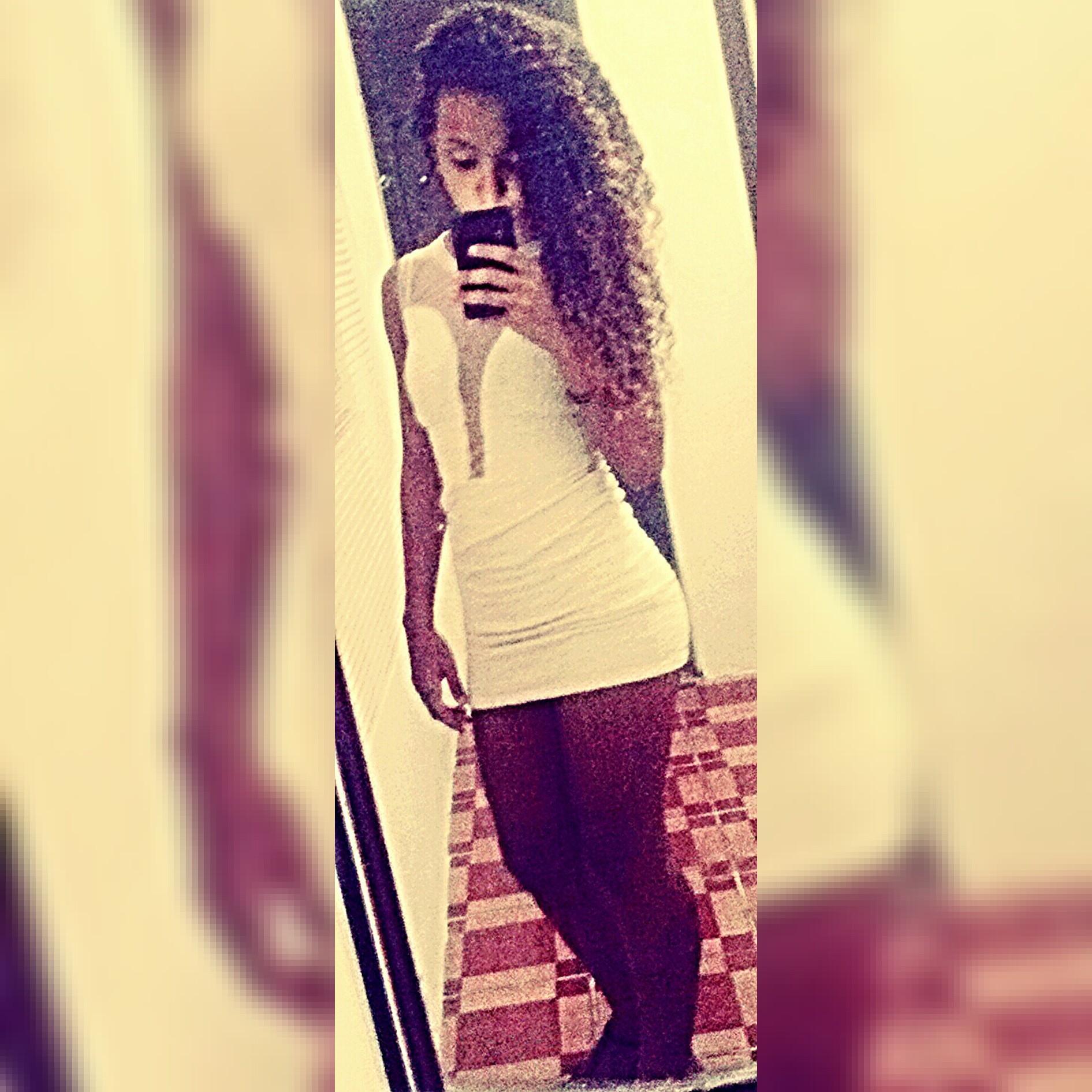 Vamos Lá',13 Anoos , Divertiida, Louca, Abusada Amiga,Cúmplice,Leza,Amoo Muiito  Justin Bieber & Gustavo Santos,Linda sqñ Belieber & Gullover ,& Eu Sigoo' Tds