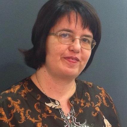 ElinaKeri's profile picture. Tengo curiosidad por todo. Me ilusionan los infinitos mundos que crean las palabras. Me gustaría que el mundo fuese más justo.